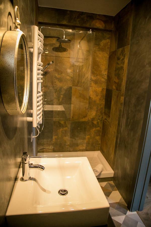 The Globetrotter'S Inn เอริเซรา ภายนอก รูปภาพ